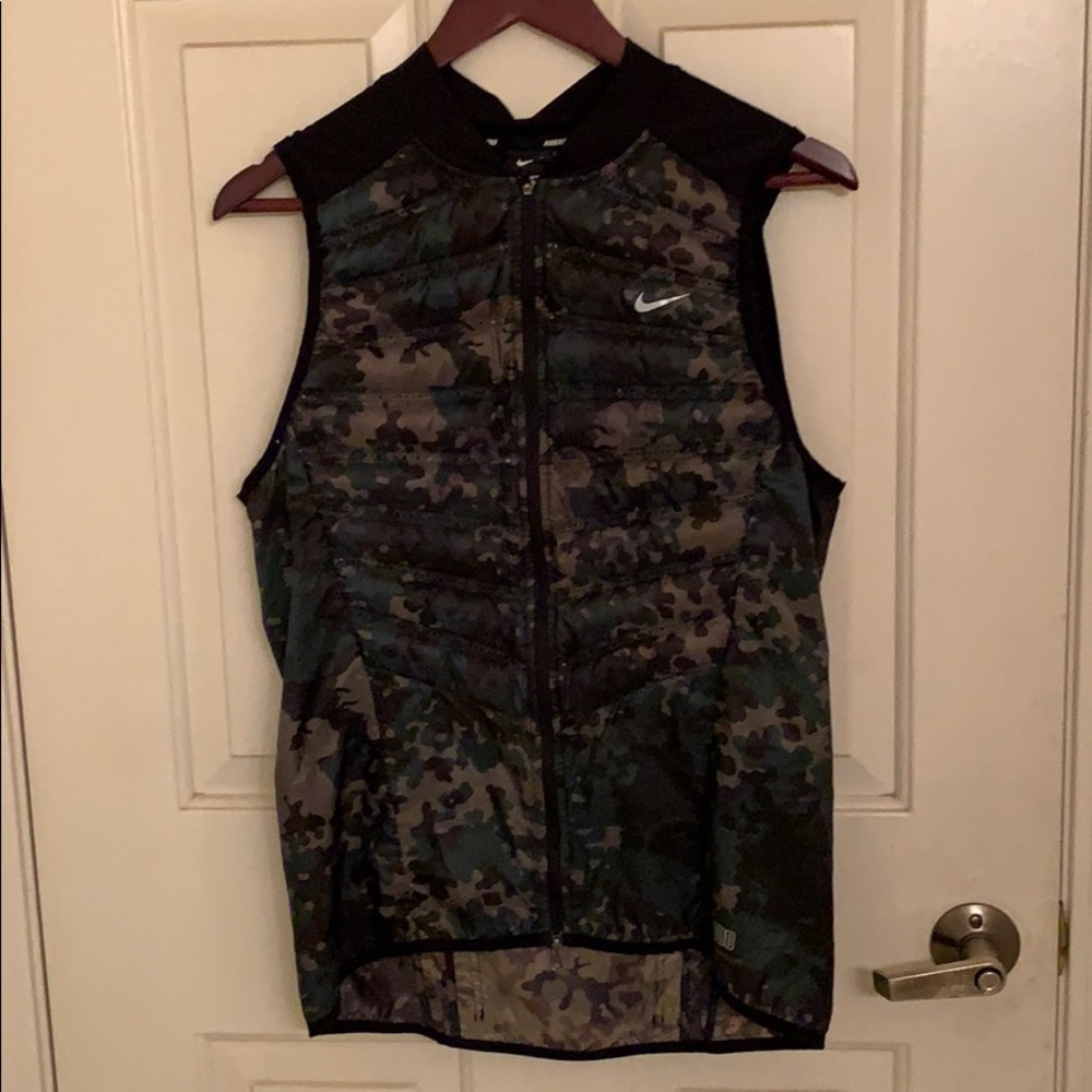 Nike Aeroloft 800 down vest